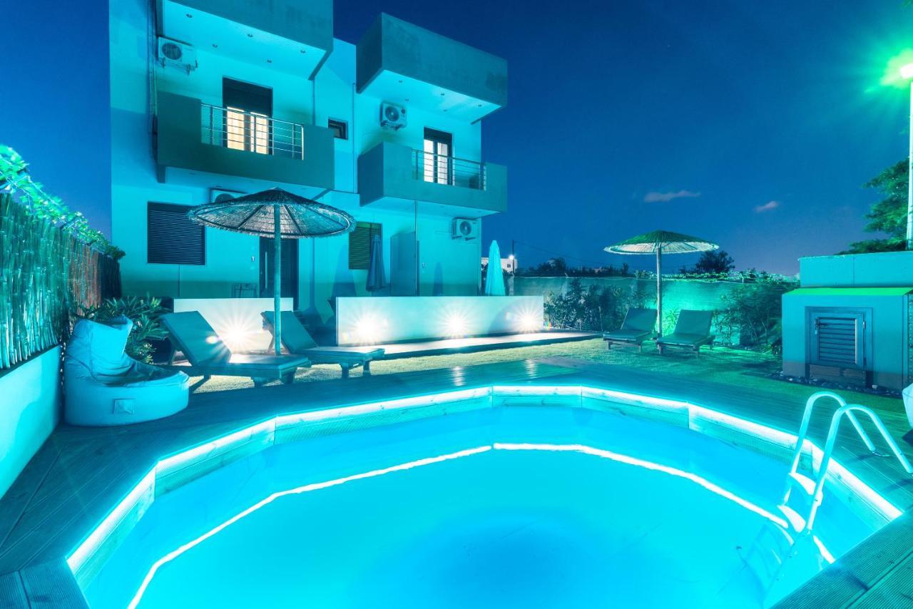 Cozy House With Pool Near Beach Gazi Kültér fotó