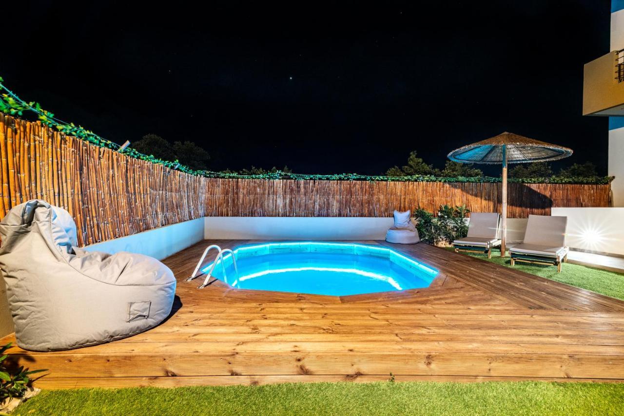 Cozy House With Pool Near Beach Gazi Kültér fotó