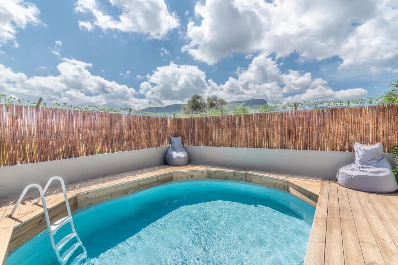 Cozy House With Pool Near Beach Gazi Kültér fotó