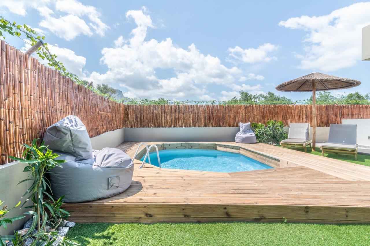 Cozy House With Pool Near Beach Gazi Kültér fotó